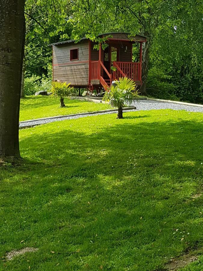 Отель Les Etangs De Planquery Экстерьер фото